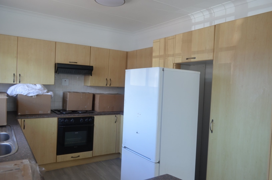 To Let 1 Bedroom Property for Rent in Bodorp Western Cape